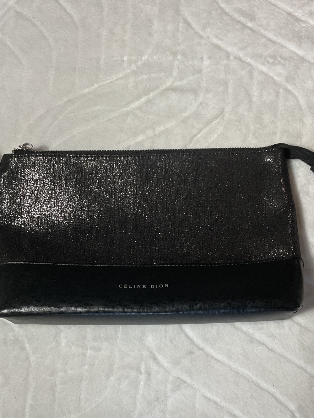 Céline Dion Black Glitter evening clutch with giant ring